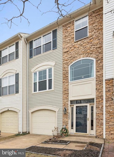 43507 Jubilee St, Chantilly, VA 20152