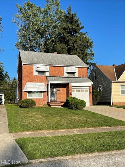 5123 Philip Ave, Maple Heights, OH 44137