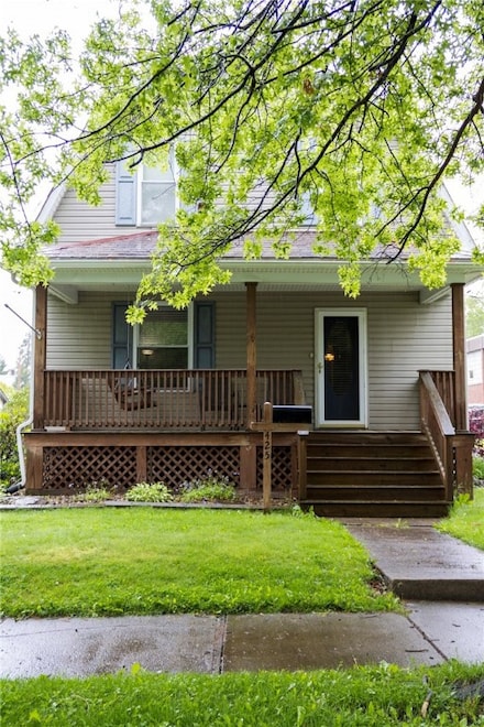425 Bessemer Ave, Grove City, PA 16127
