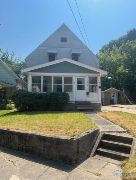 1435 Beecham St, Toledo, OH 43609