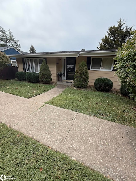 310 Avenue D, Fort Madison, IA 52627