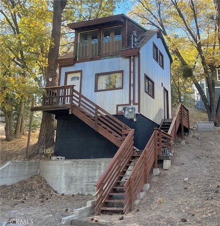 33174 Arrowbear Dr, Running Springs, CA 92382