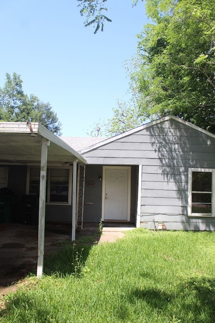 4813 Angleton St, Houston, TX 77033