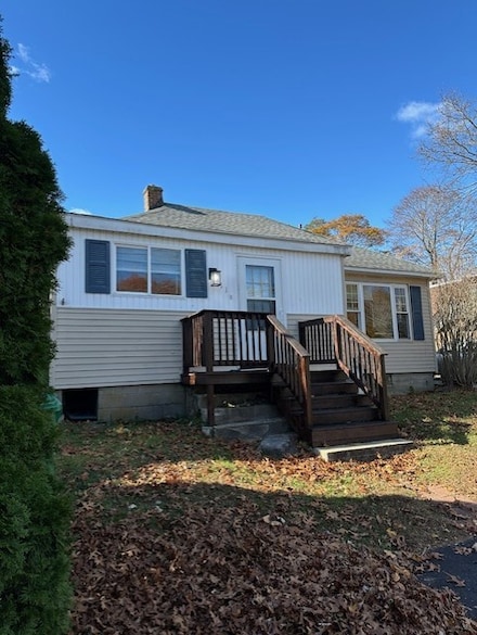 11 Ocean Ave, Warwick, RI 02889