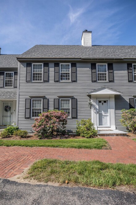 8 Governor Square, Peterborough, NH 03458