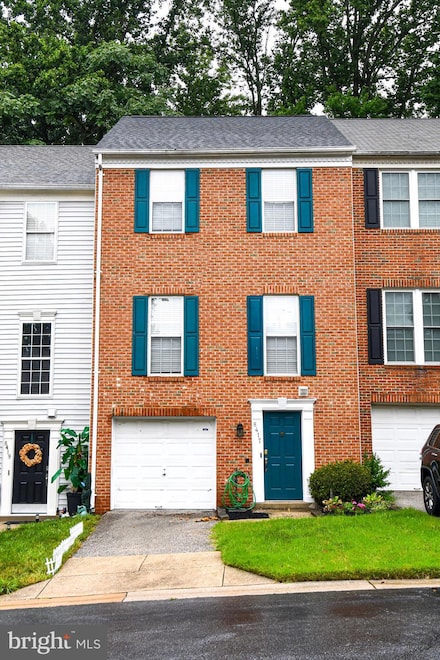 8417 Old Colony Dr S, Upper Marlboro, MD 20772