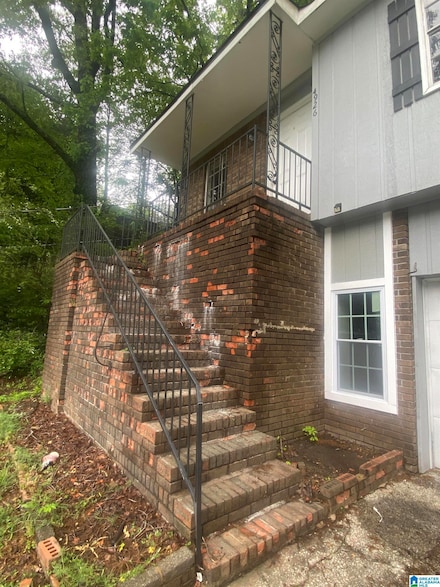 4926 Fulmar Dr, Irondale, AL 35210