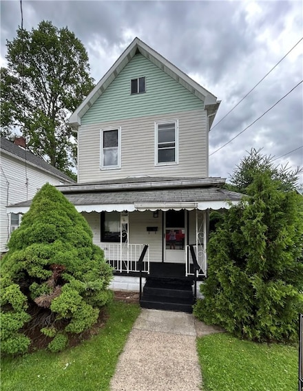 402 Vine St, Connellsville, PA 15425