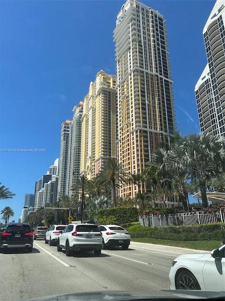 16909 N Bay Rd Unit 320, Sunny Isles Beach, FL 33160