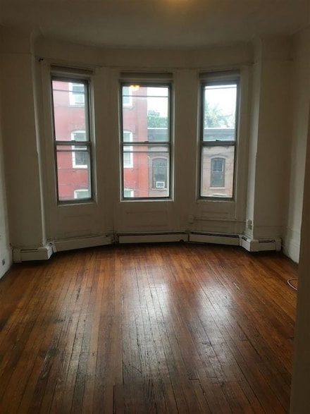 217 10th St Unit 2A, Hoboken, NJ 07030