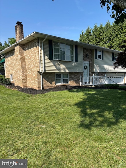 3332 Groton Ln, Dover, PA 17315