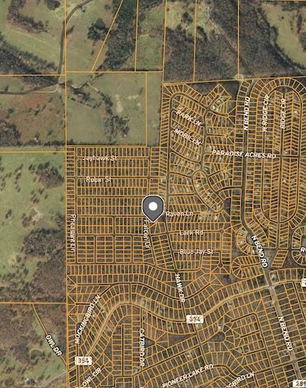 1009-1011 Falcon Dr, Horseshoe Bend, AR 72512