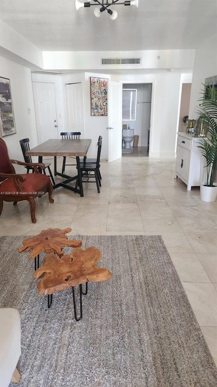 170 SE 14th St Unit 2405, Miami, FL 33131