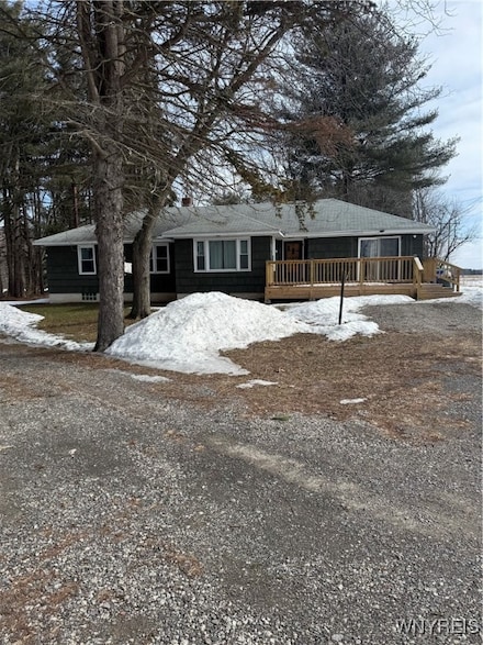 1563 County Line Rd, Barker, NY 14012