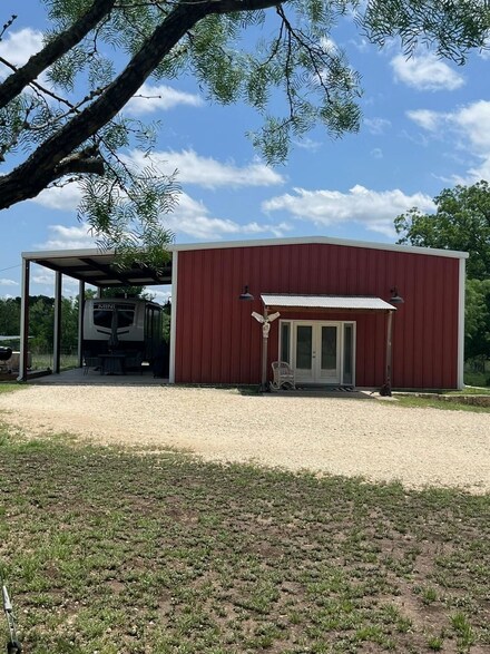 16837 County Road 2200, Lometa, TX 76853