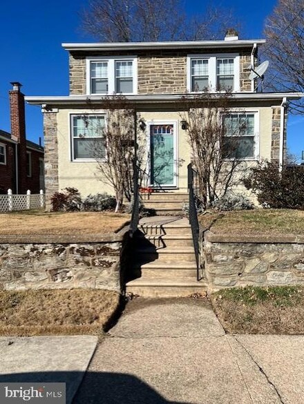 466 Cinnaminson St Unit 68, Philadelphia, PA 19128