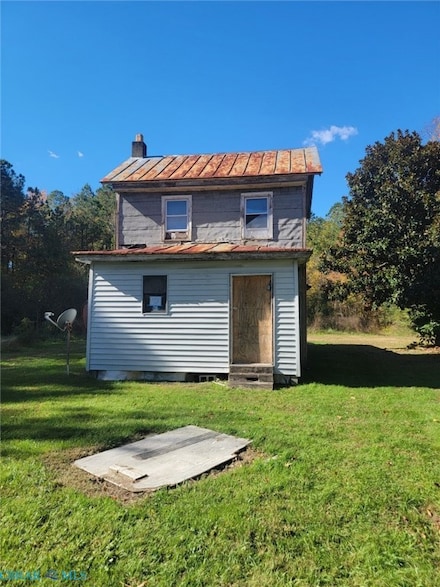 645 Glebe Landing Rd, Jamaica, VA 23079