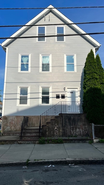 339 N Front St Unit 1, New Bedford, MA 02746