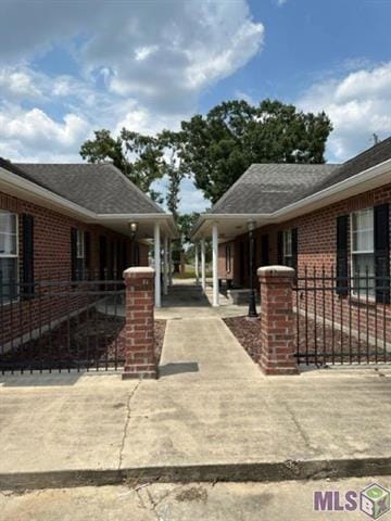 106 Louisa Dr, Thibodaux, LA 70301