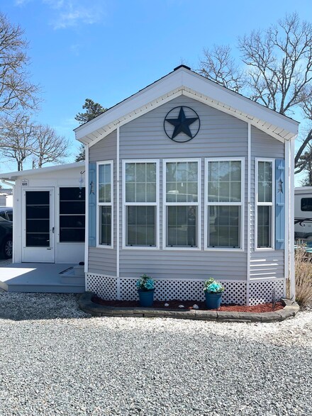 184 Old Wharf Rd Unit G05, Dennis Port, MA 02639