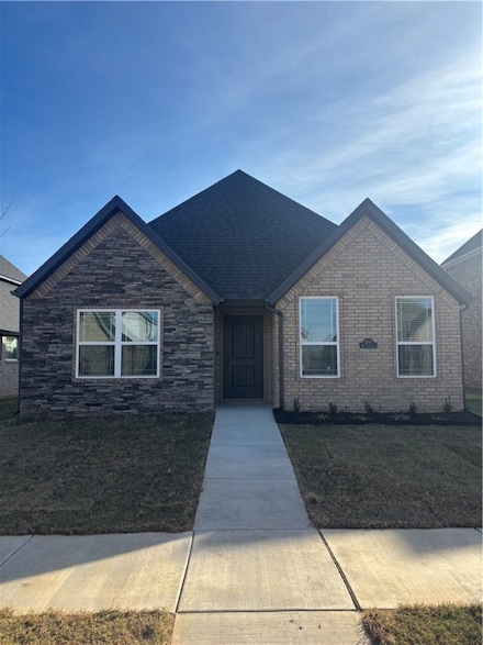 3207 SW Lovely Ln, Bentonville, AR 72713