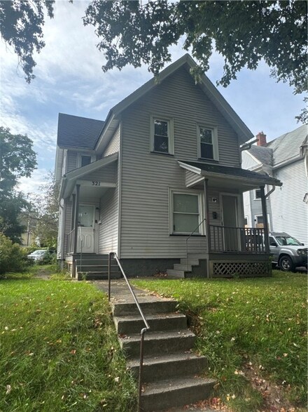 321 Ravine Ave, Rochester, NY 14613
