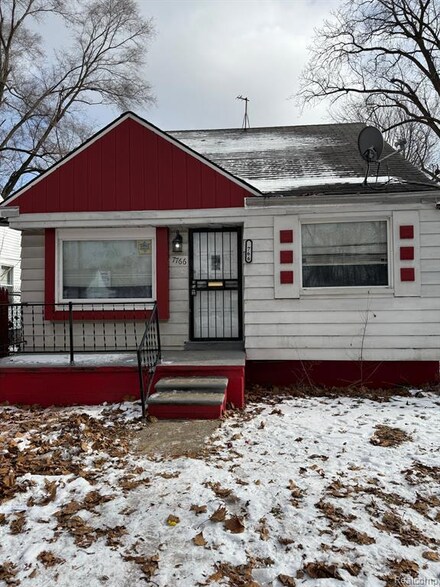7766 Clayburn St, Detroit, MI 48228