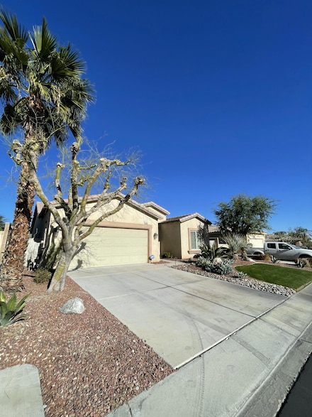 1122 Oro Ridge, Palm Springs, CA 92262