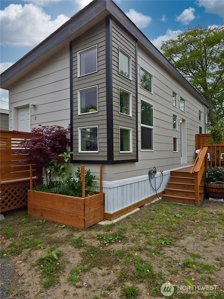 1303 30th St Unit 2, Seaview, WA 98644