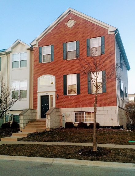 807 Brodhead Dr Unit 2306, Aurora, IL 60504