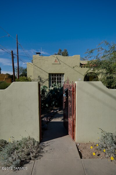 825 N Norton Ave, Tucson, AZ 85719