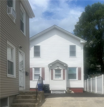 213 Francis Ave, Pawtucket, RI 02860