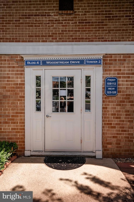 110 Woodstream Dr Unit 110, Norristown, PA 19403