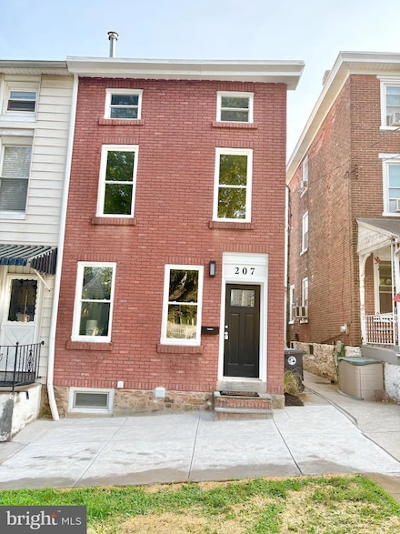 207 E 8th Ave, Conshohocken, PA 19428