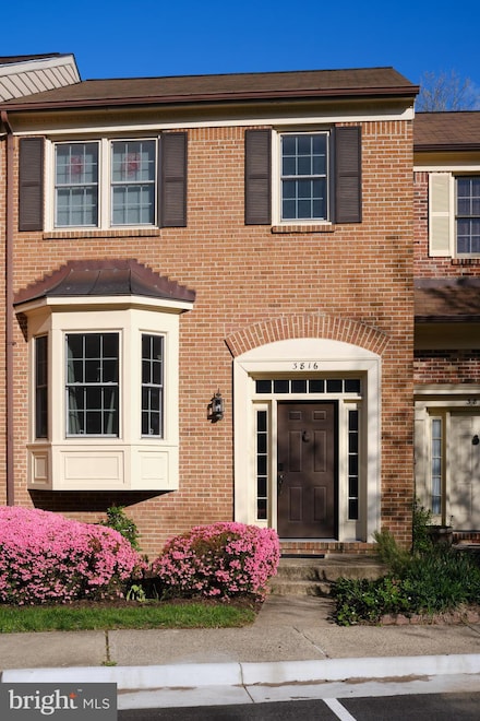 3816 Usher Ct, Alexandria, VA 22304