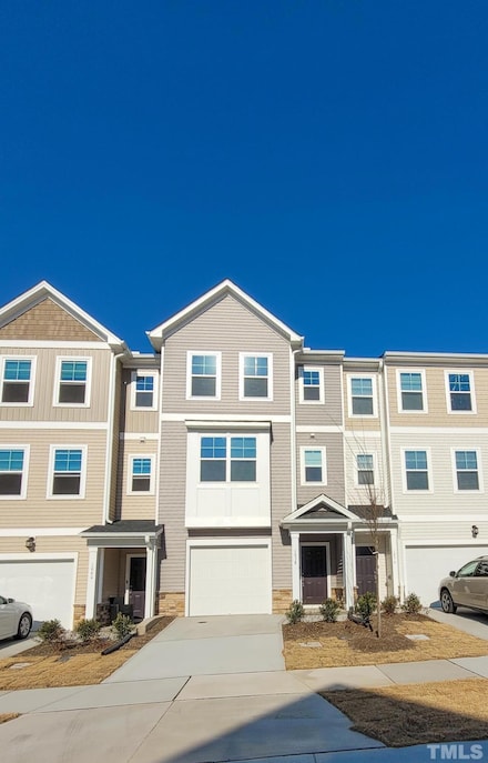 1038 Shoreside Dr, Durham, NC 27713