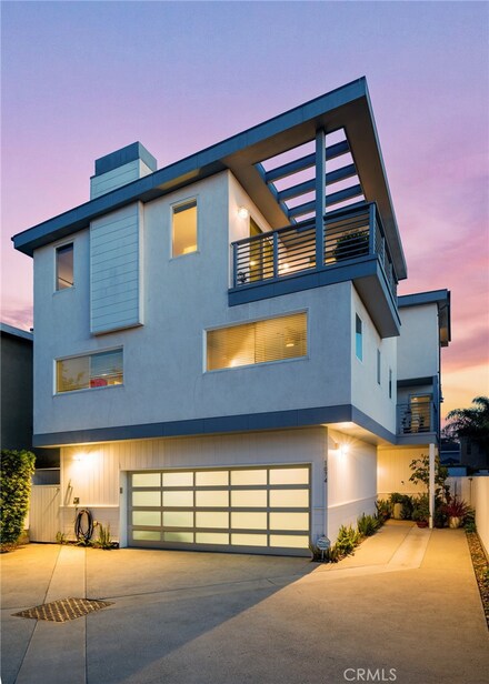 1074 7th St Unit 2, Hermosa Beach, CA 90254