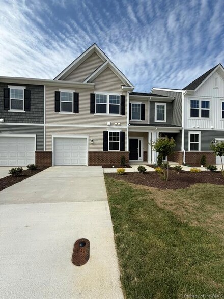 10348 Heathery Dr, Providence Forge, VA 23140