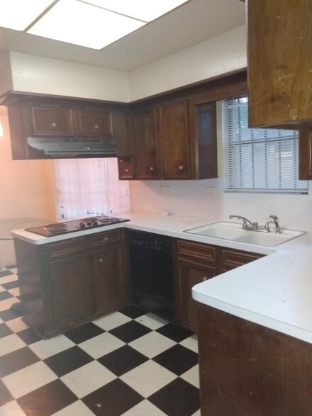2431 Stillmeadow Dr, Missouri City, TX 77489