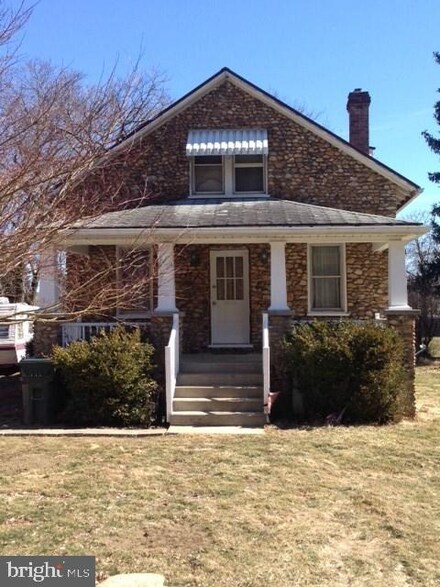 9286 Pineville Rd, Shippensburg, PA 17257