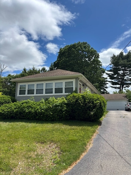 29 Bower Ave, Brockton, MA 02301