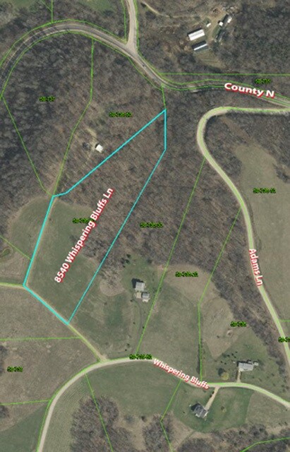 8540 Whispering Bluffs Ln, Cassville, WI 53806