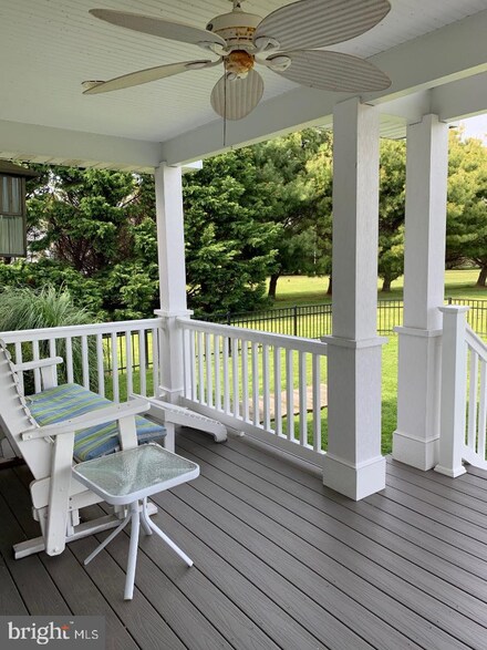 5550 Leeward Ln, Tilghman, MD 21671