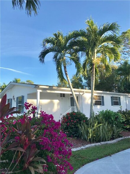 1243 Silver Lakes Blvd Unit 308, Naples, FL 34114