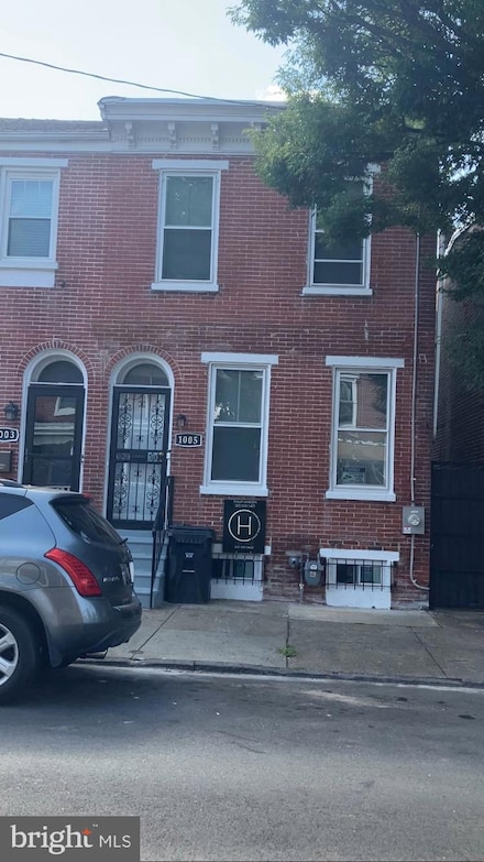 1005 N Lombard St, Wilmington, DE 19801