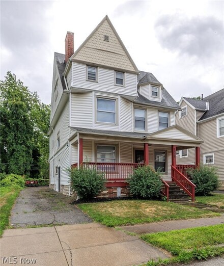 1525 E 85th St, Cleveland, OH 44106