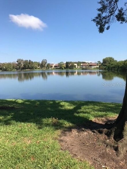 735 S Village Dr N Unit 108, Saint Petersburg, FL 33716