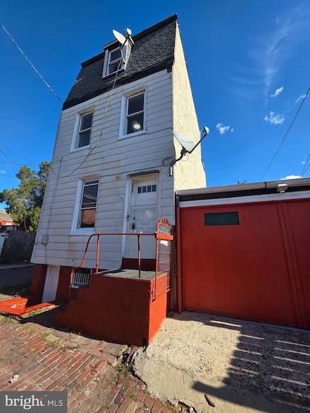 419 Bell Al, Reading, PA 19602