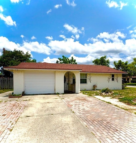 6707 Lenoir Dr, Port Richey, FL 34668