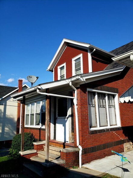 730 N 6th Ave, Altoona, PA 16601